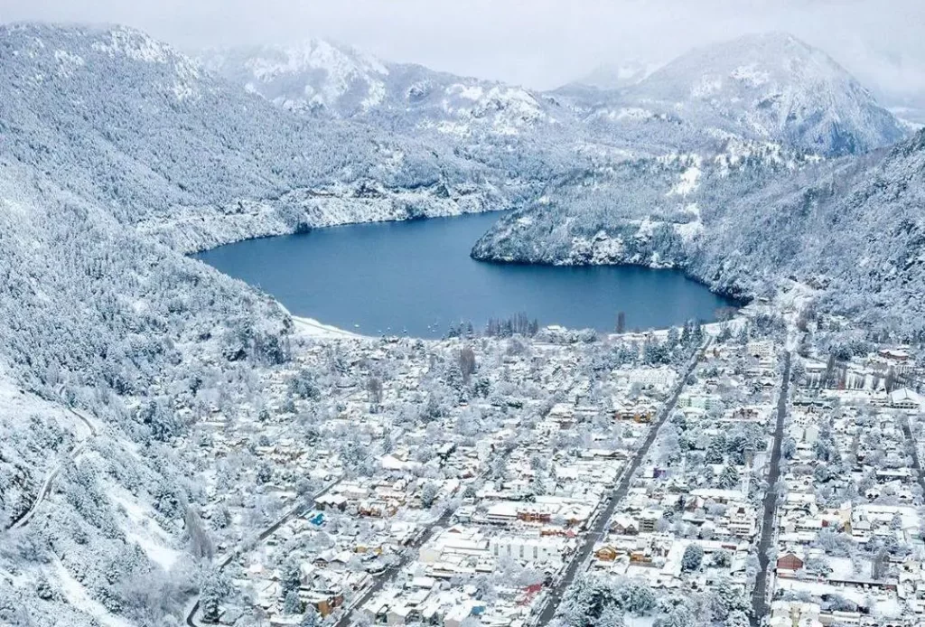 San Martín de los Andes bajo la nieve