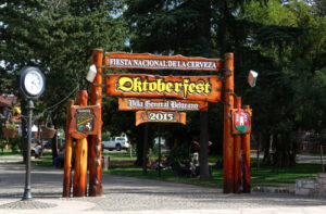 Entrada a Villa General Belgrano - Oktoberfest